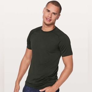 Lululemon Metal Vent